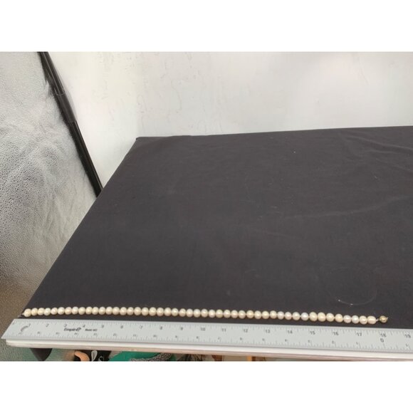 Pearl Necklace 18" 925 Ball Clasp Knotted 8.8mm Pearls - Picture 3 of 7